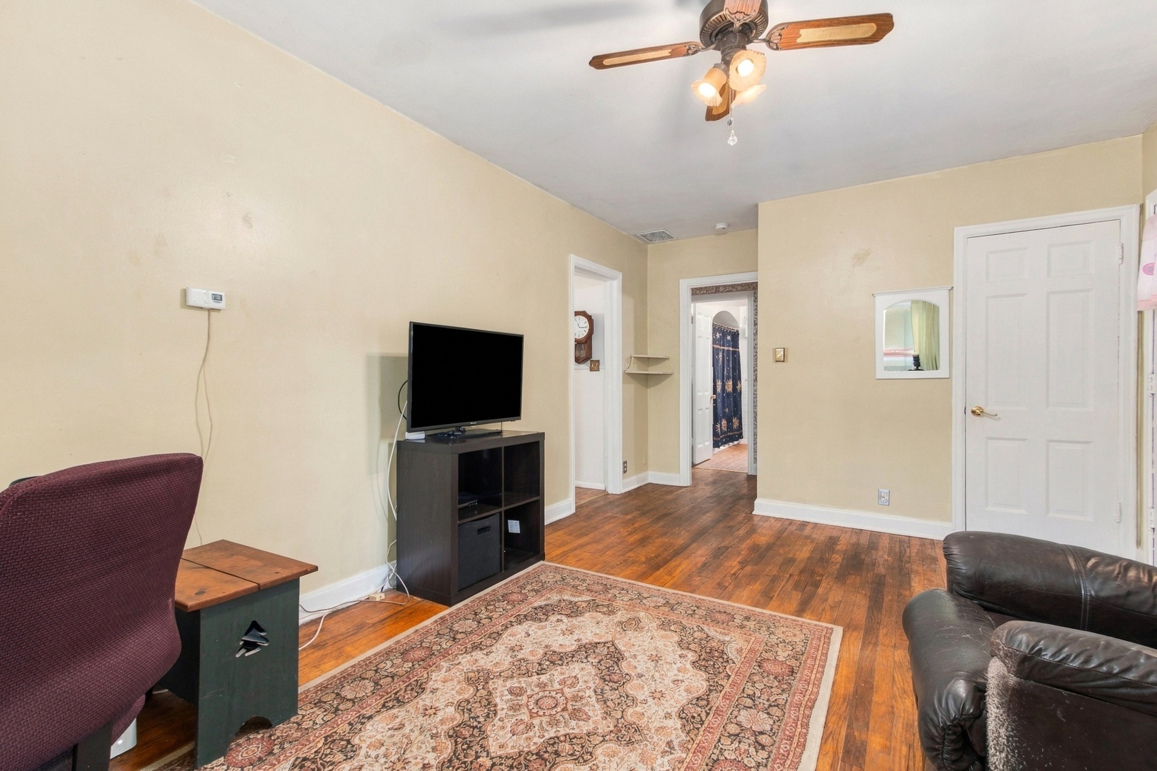 main property photo 5