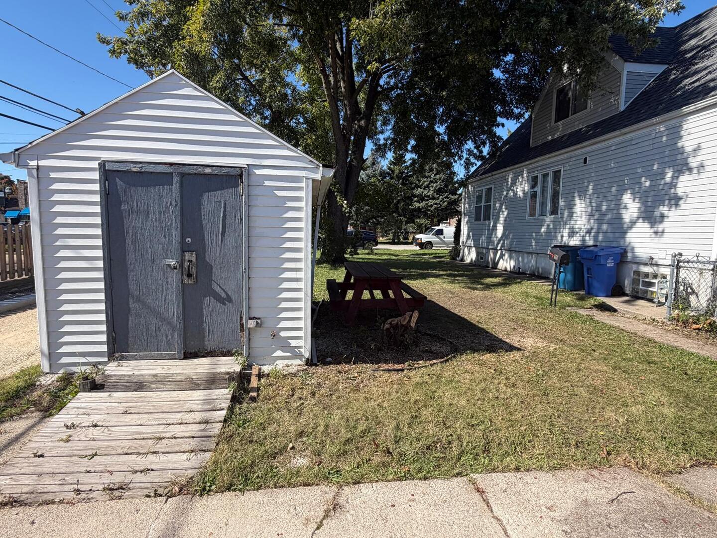 main property photo 15