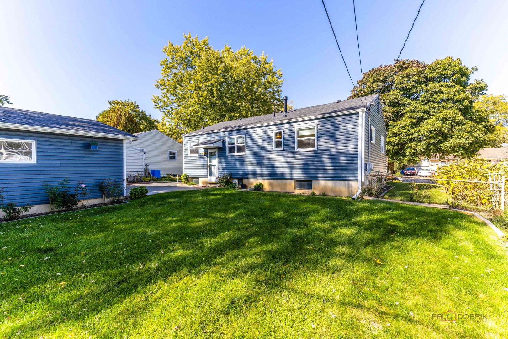 main property photo 18