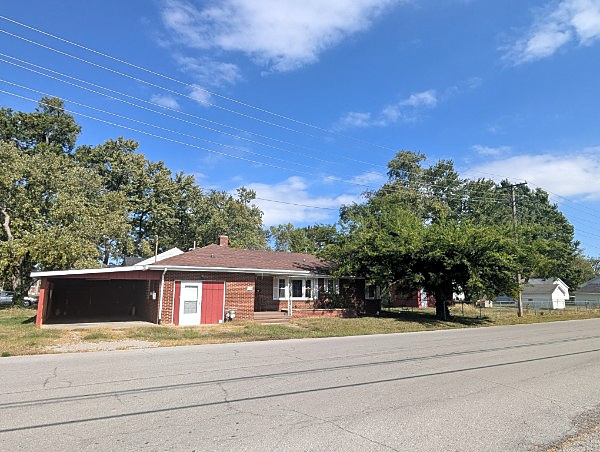 main property photo 2