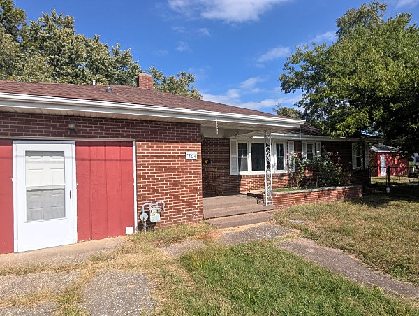main property photo 5