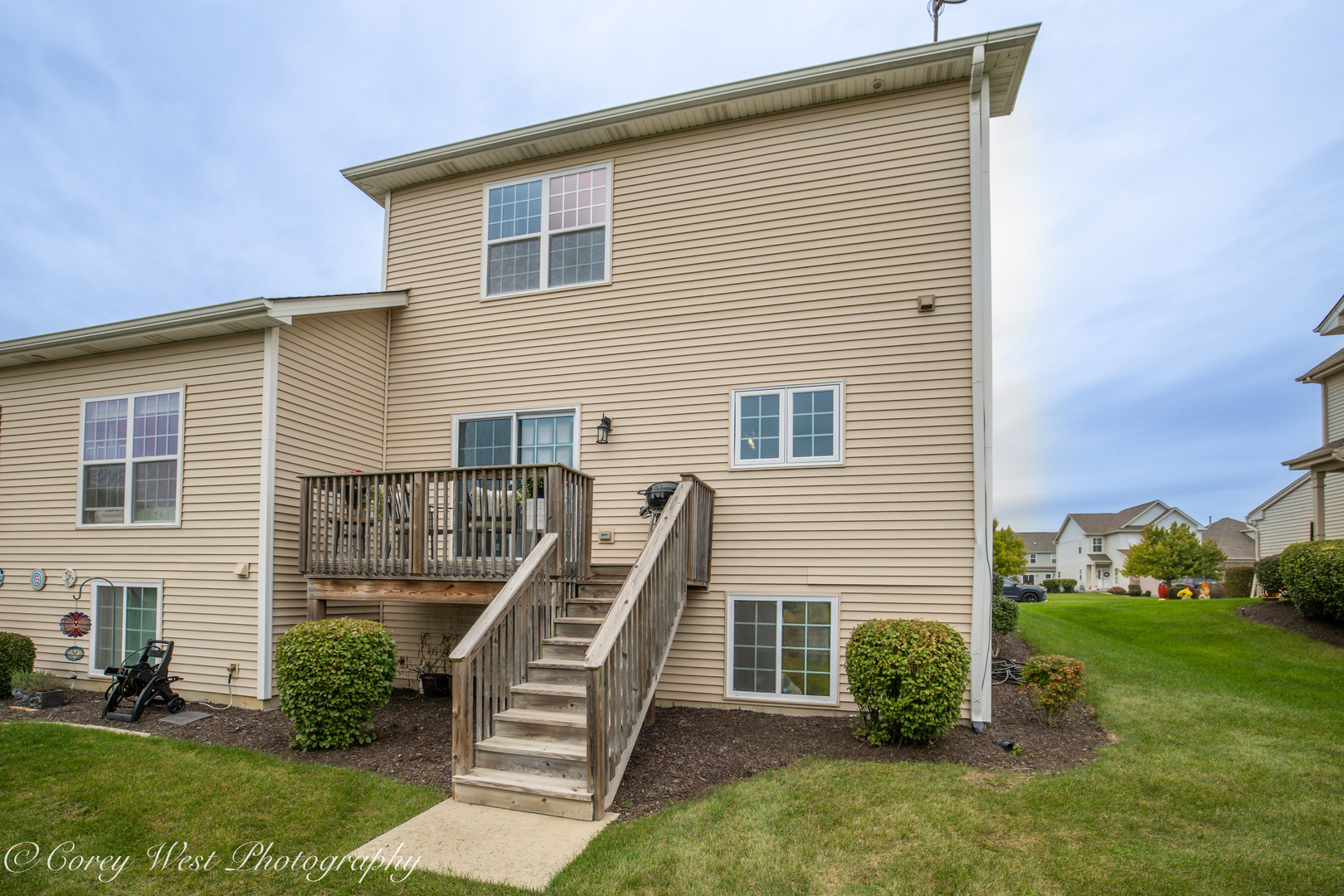main property photo 36