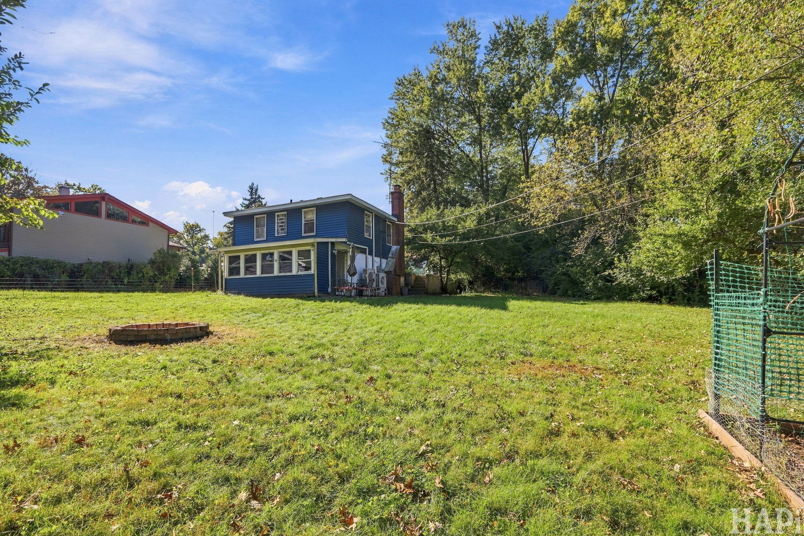 main property photo 17