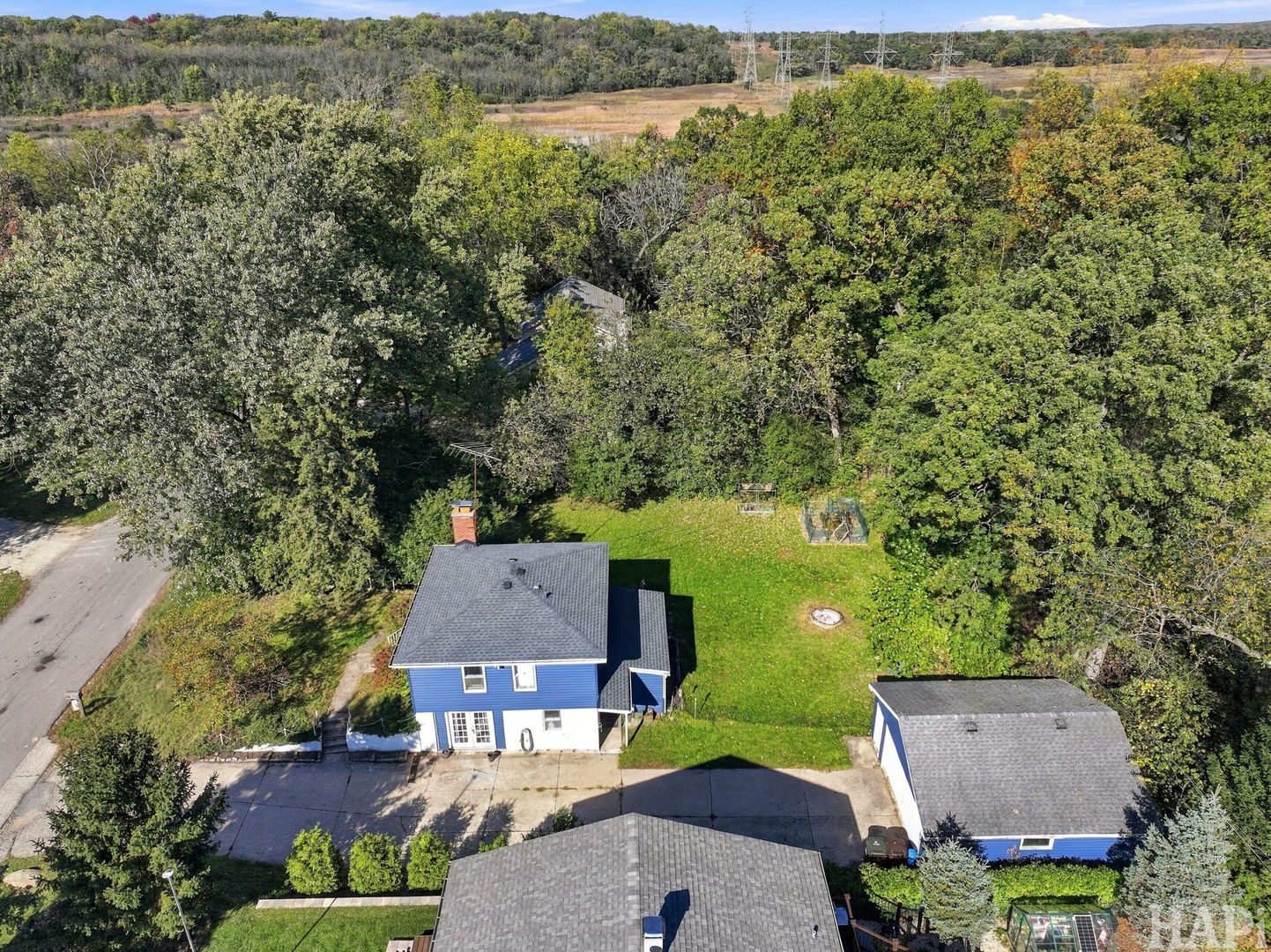 main property photo 19
