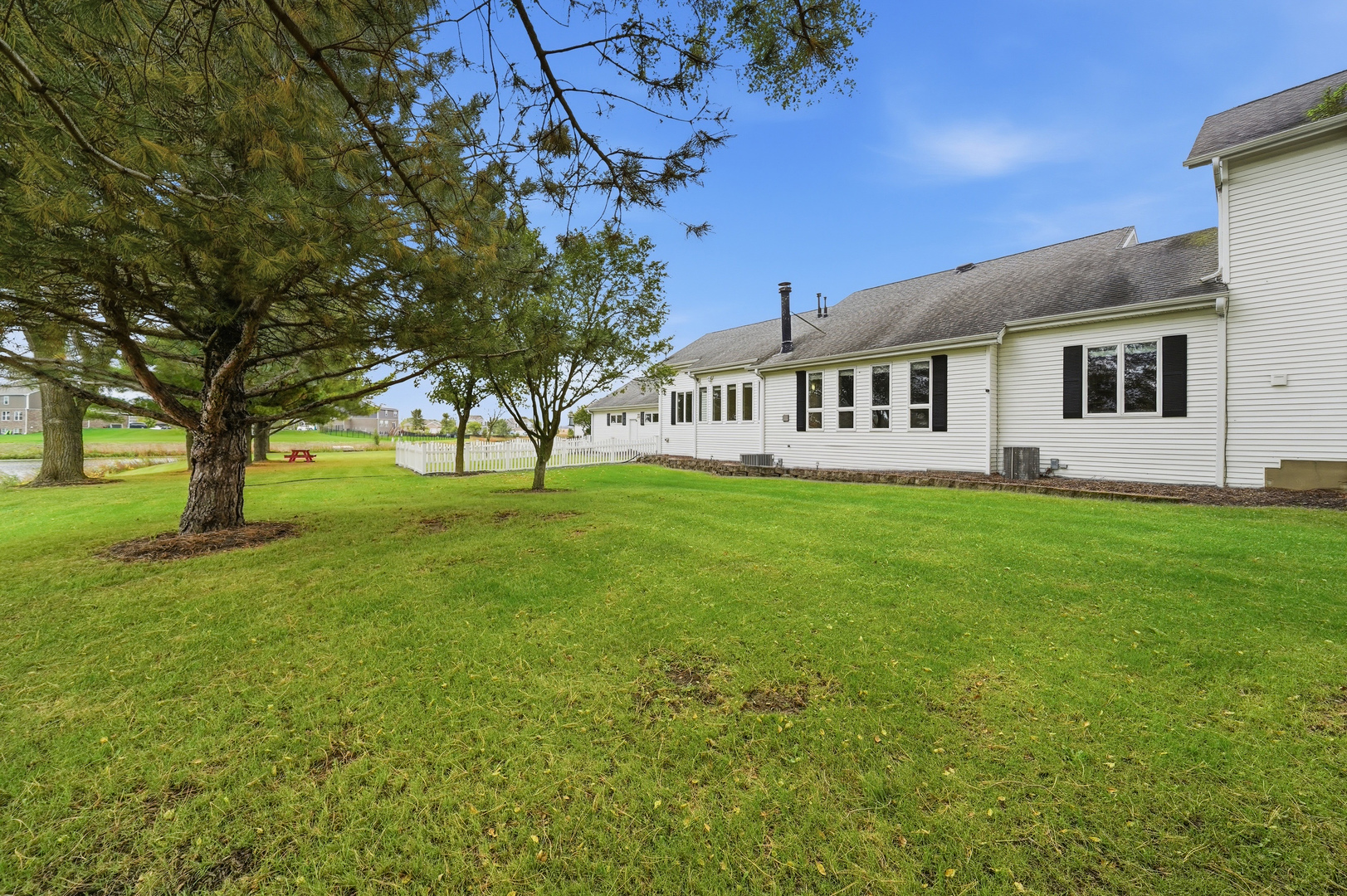 main property photo 79