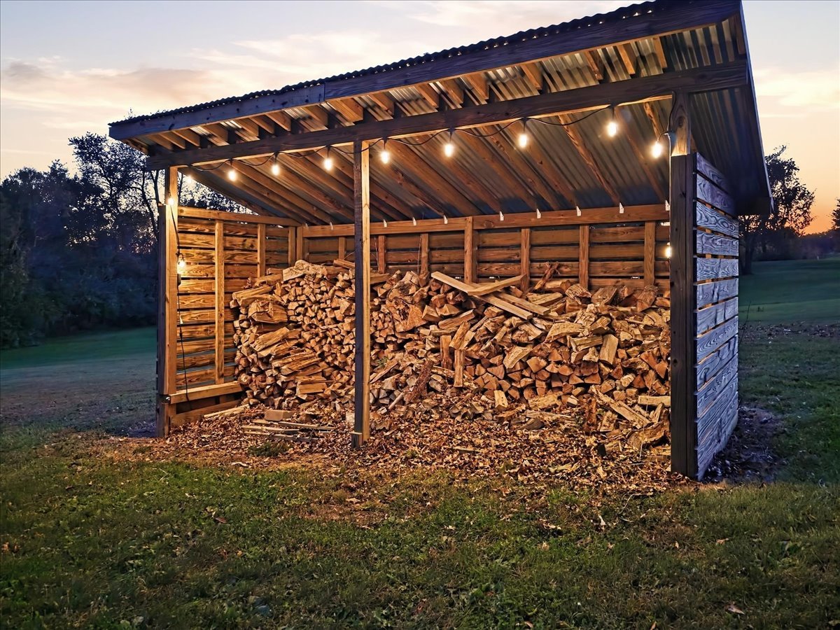 main property photo 48