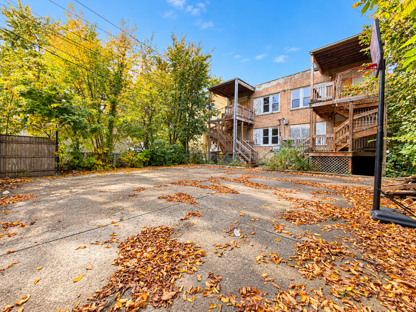 main property photo 26