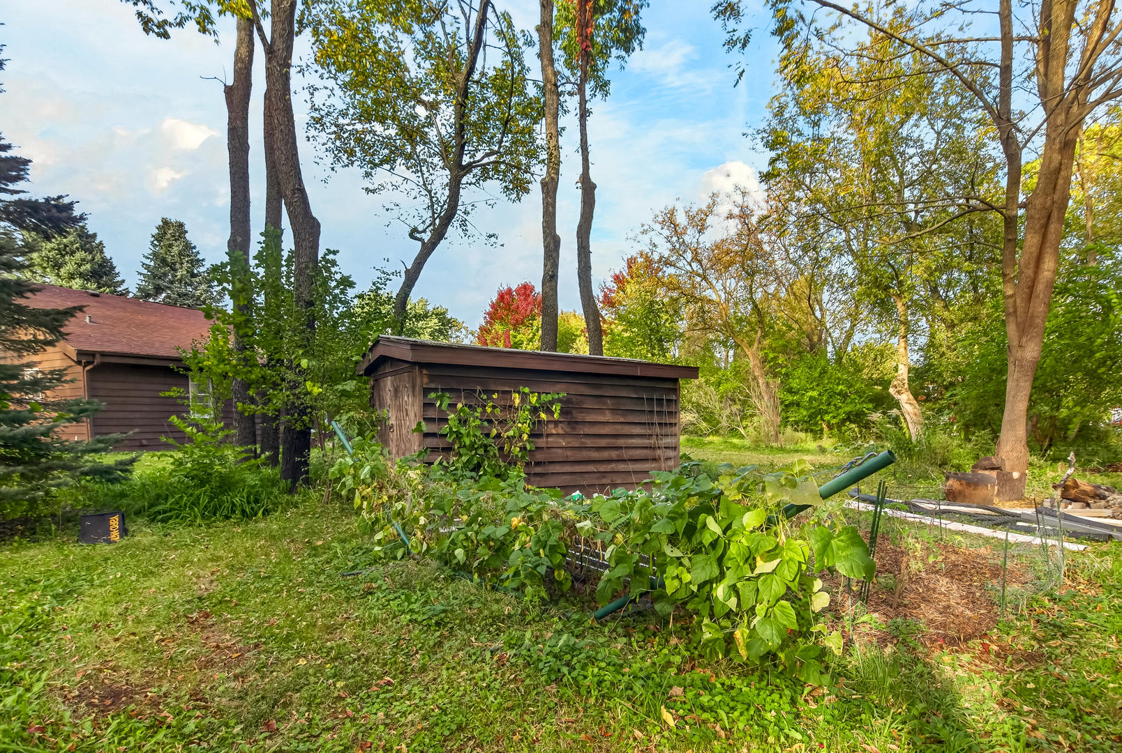 main property photo 50