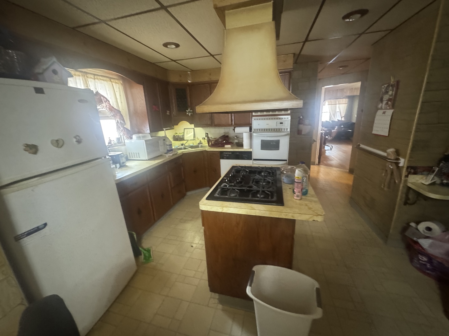 main property photo 6
