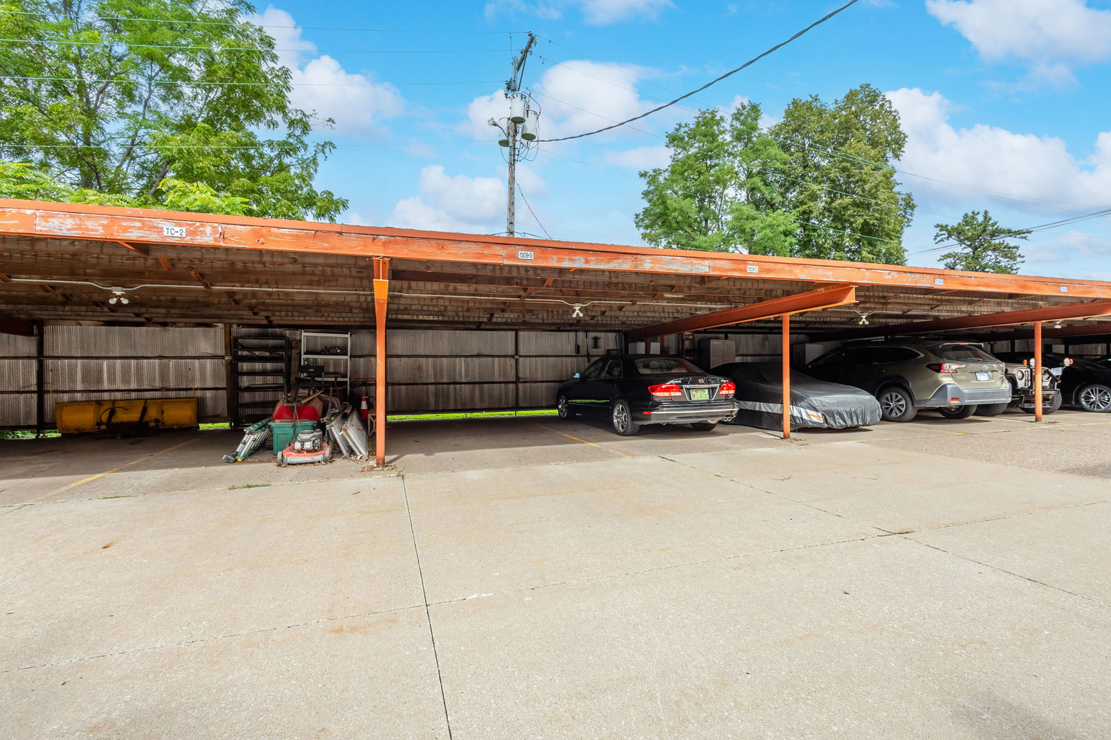 main property photo 5