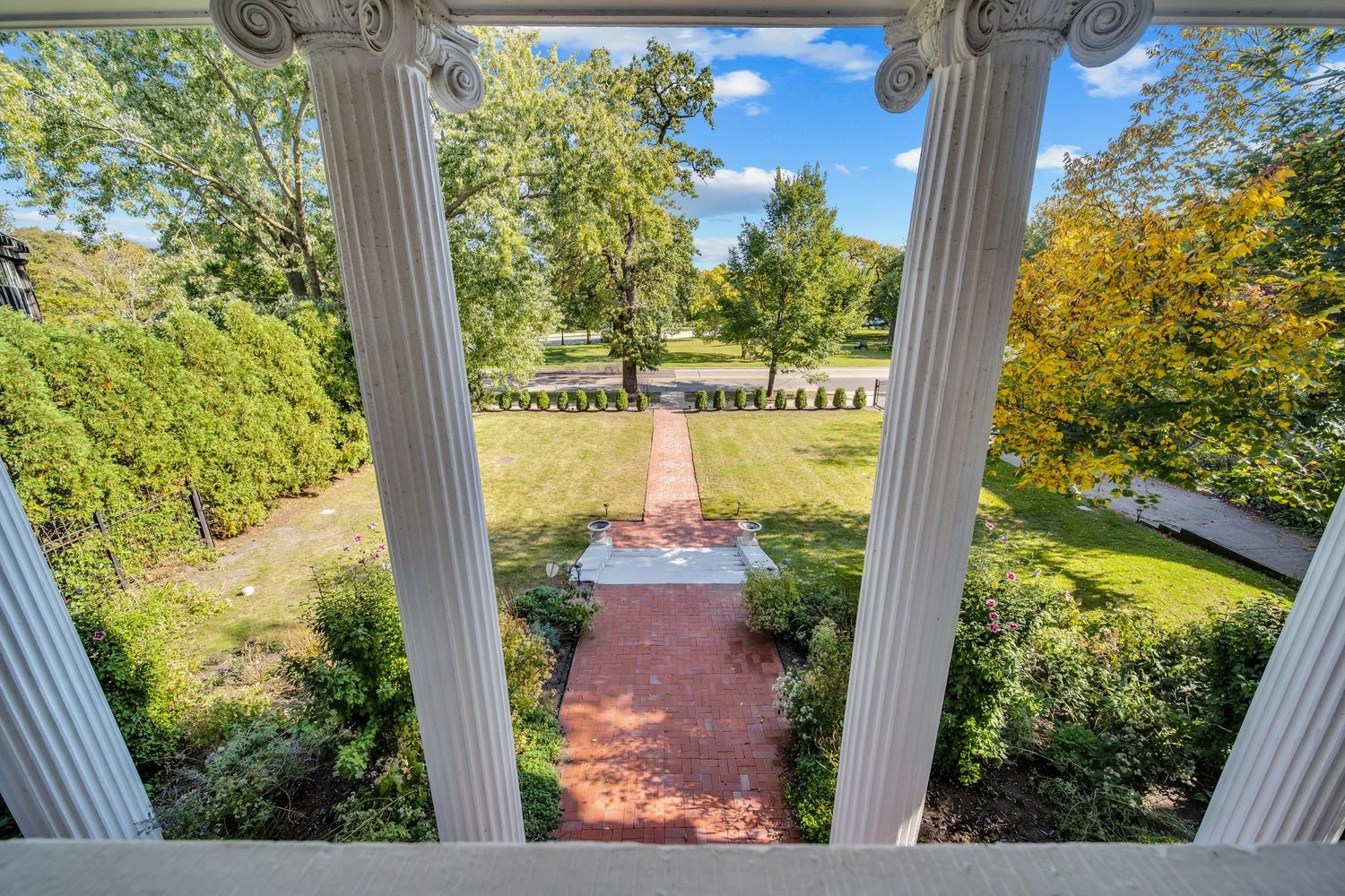 main property photo 19