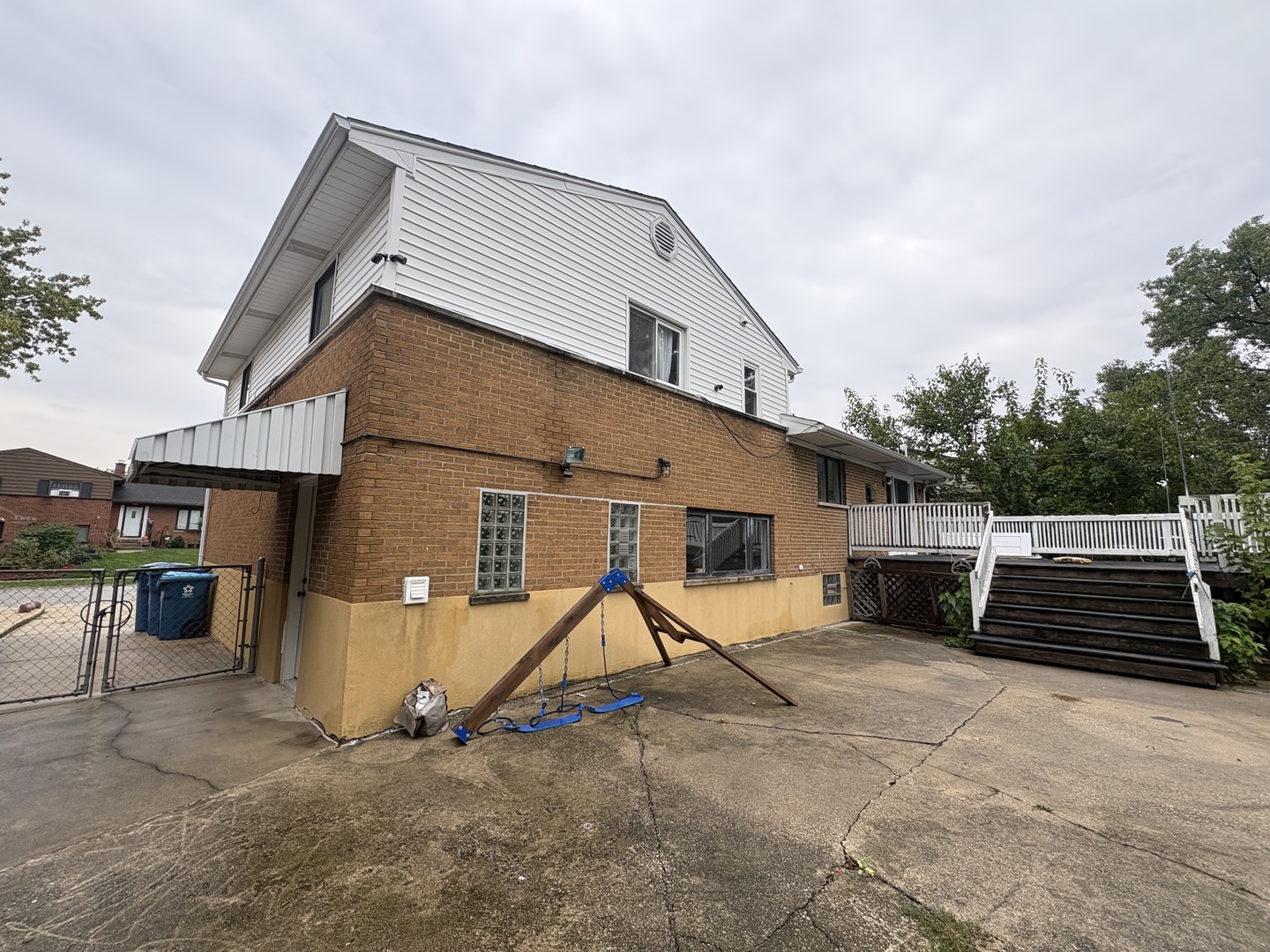 main property photo 13