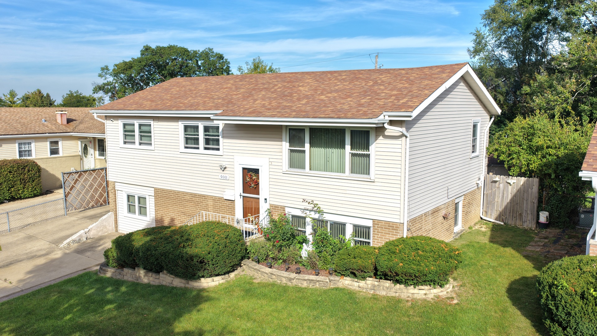 main property photo 21