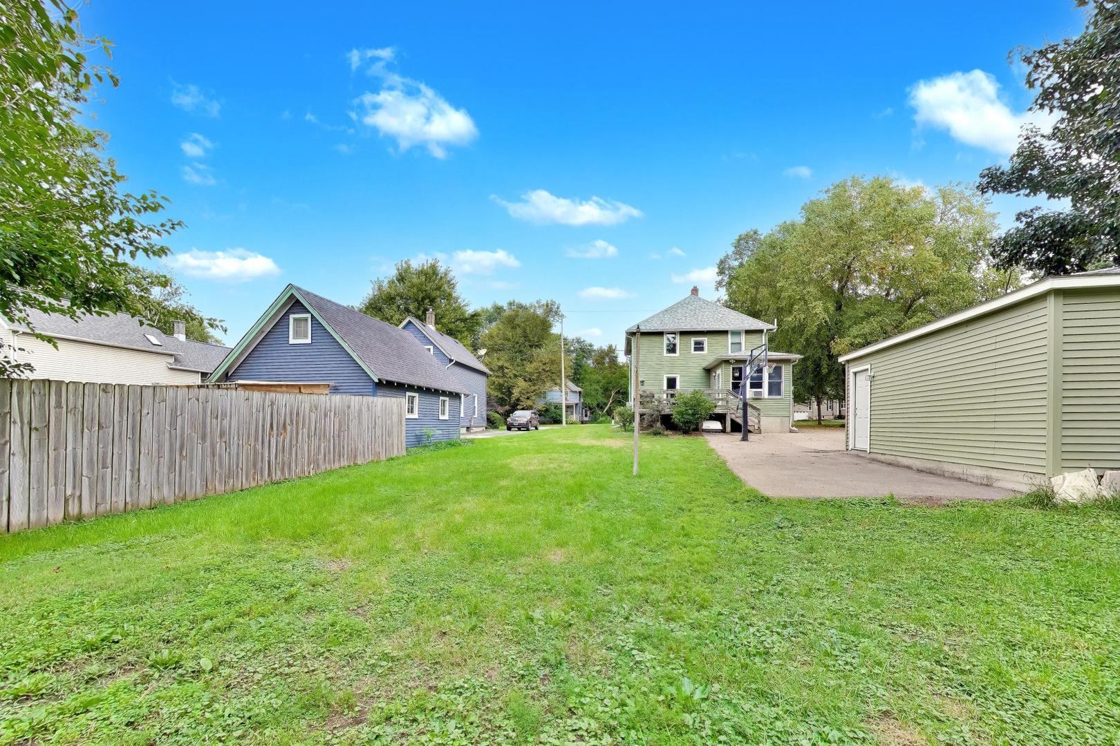 main property photo 23