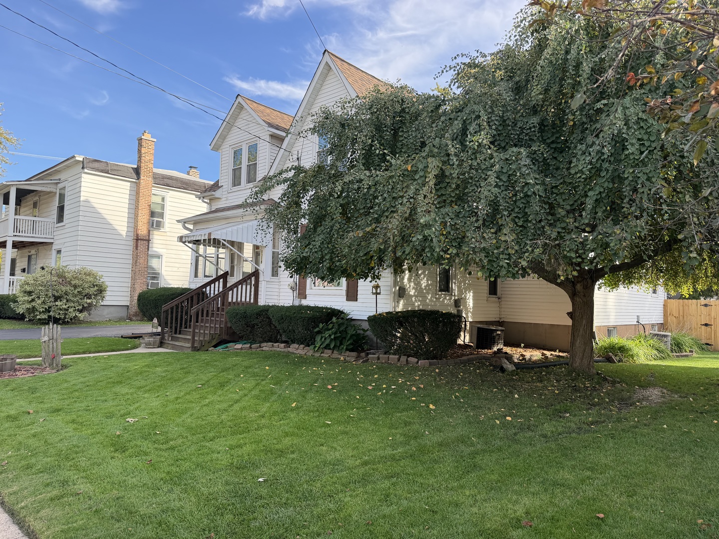 main property photo 30