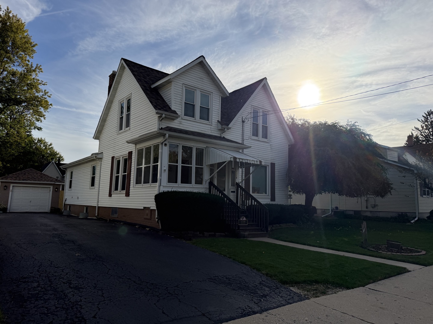 main property photo 31