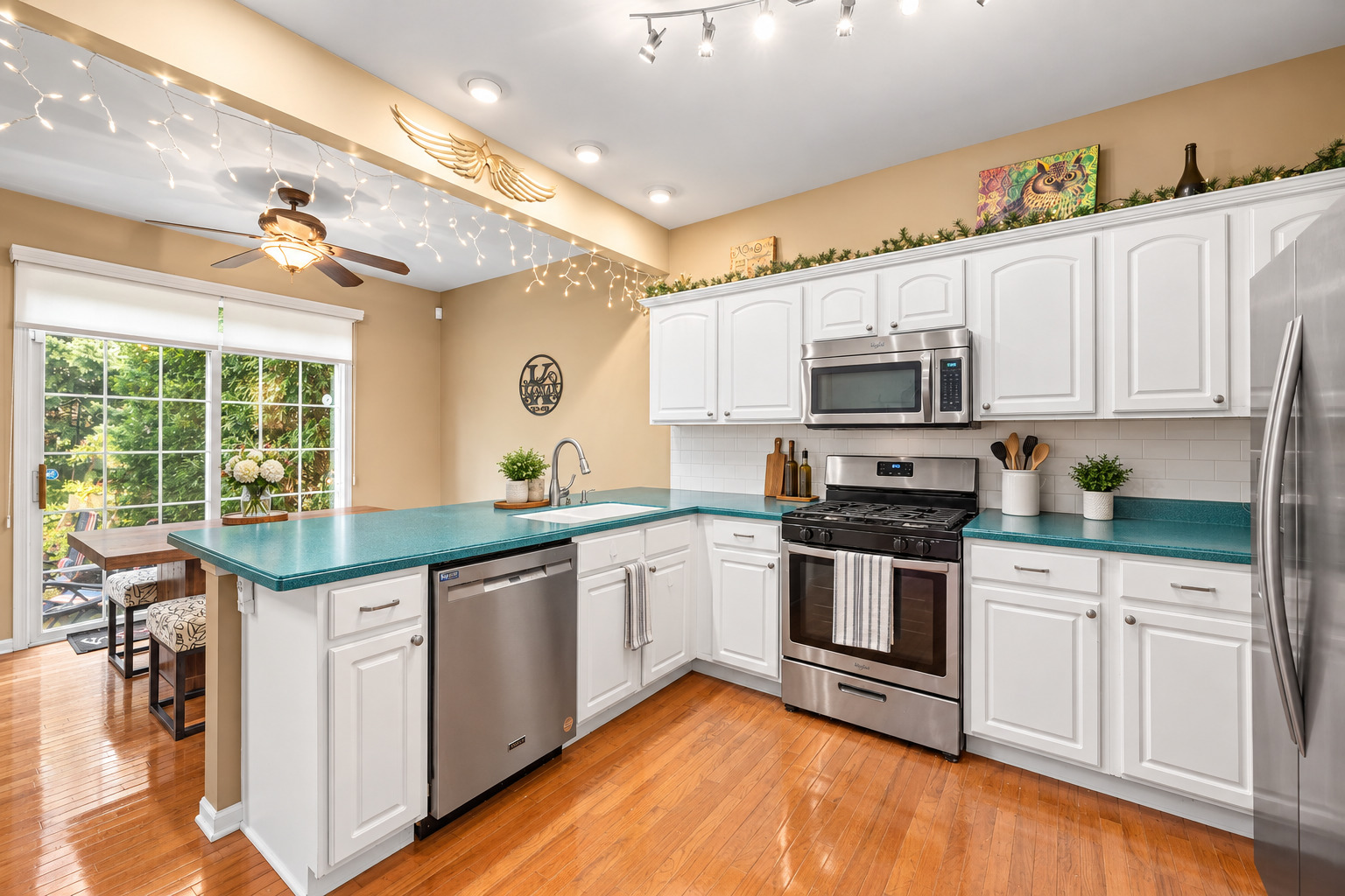 main property photo 6