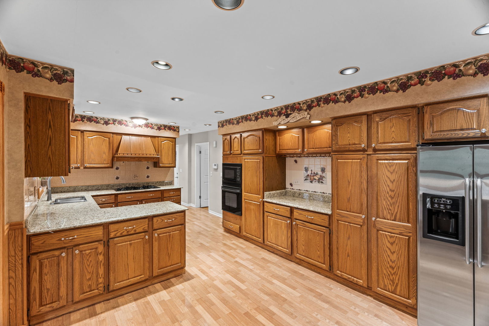 main property photo 7