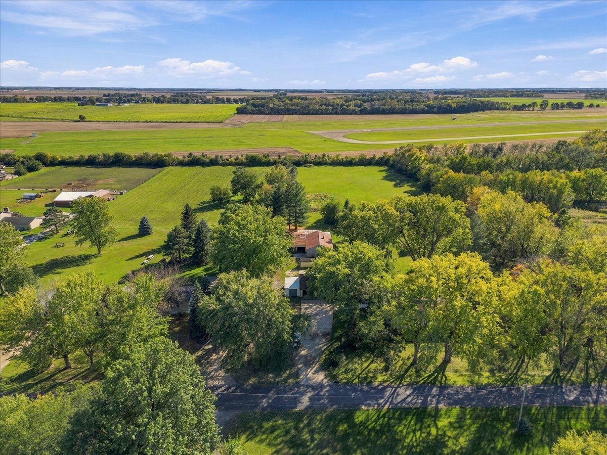 main property photo 48