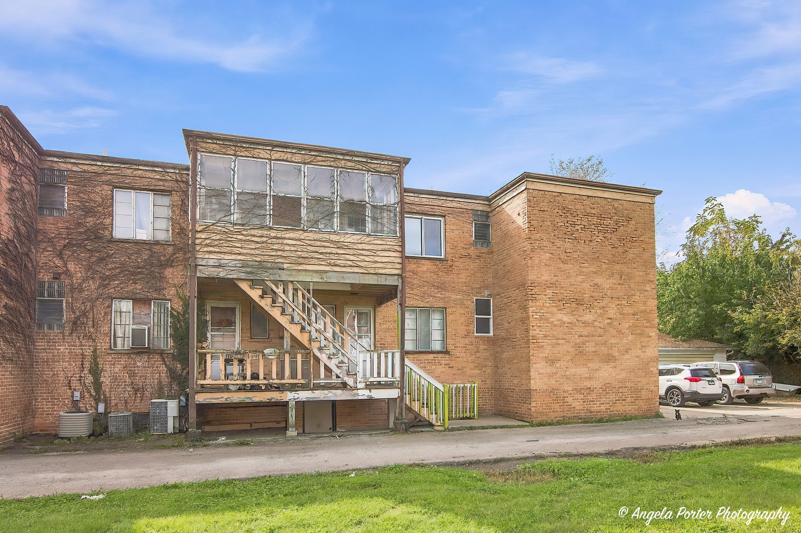 main property photo 17