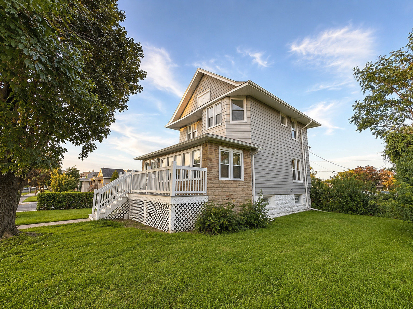 main property photo 28