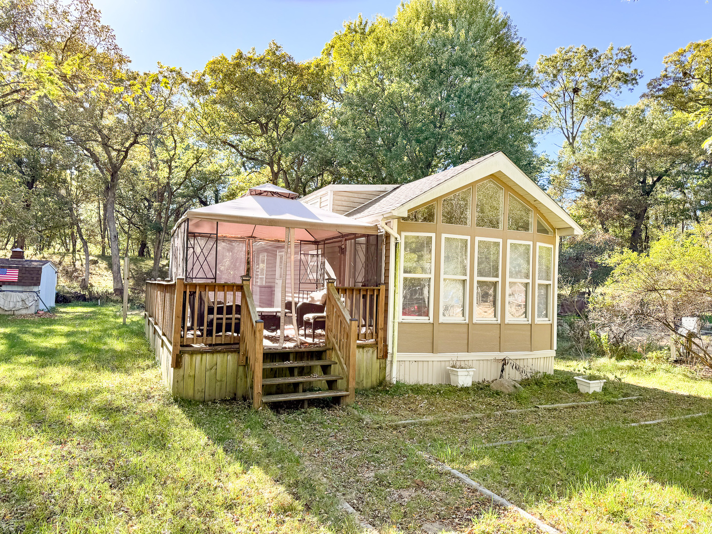 main property photo 0