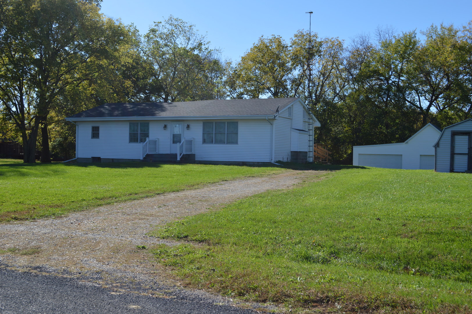 main property photo 2