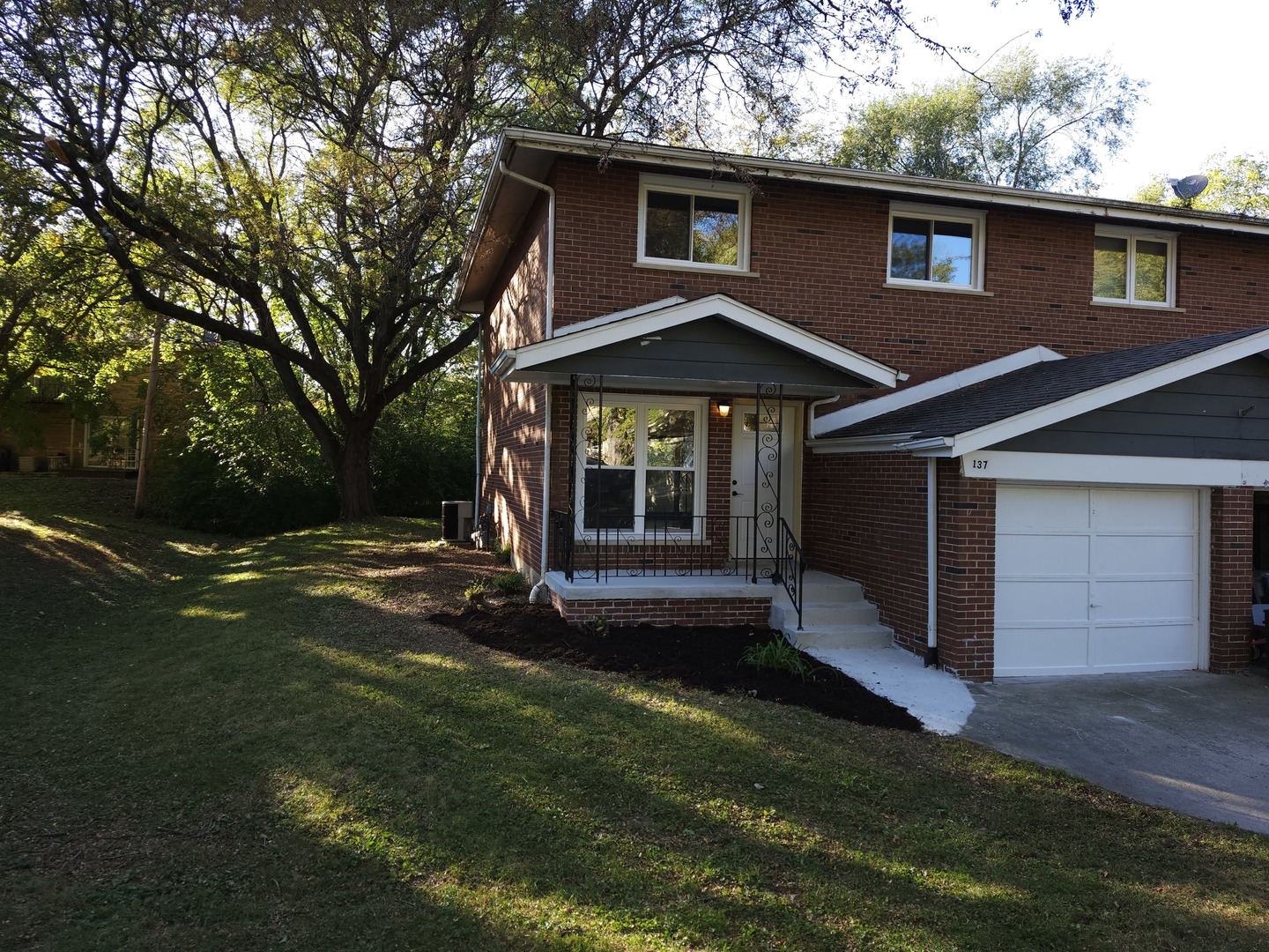 main property photo 23