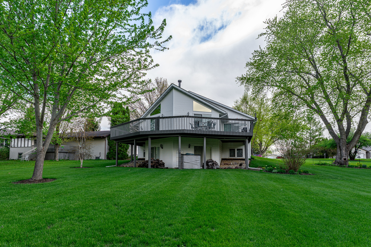main property photo 45