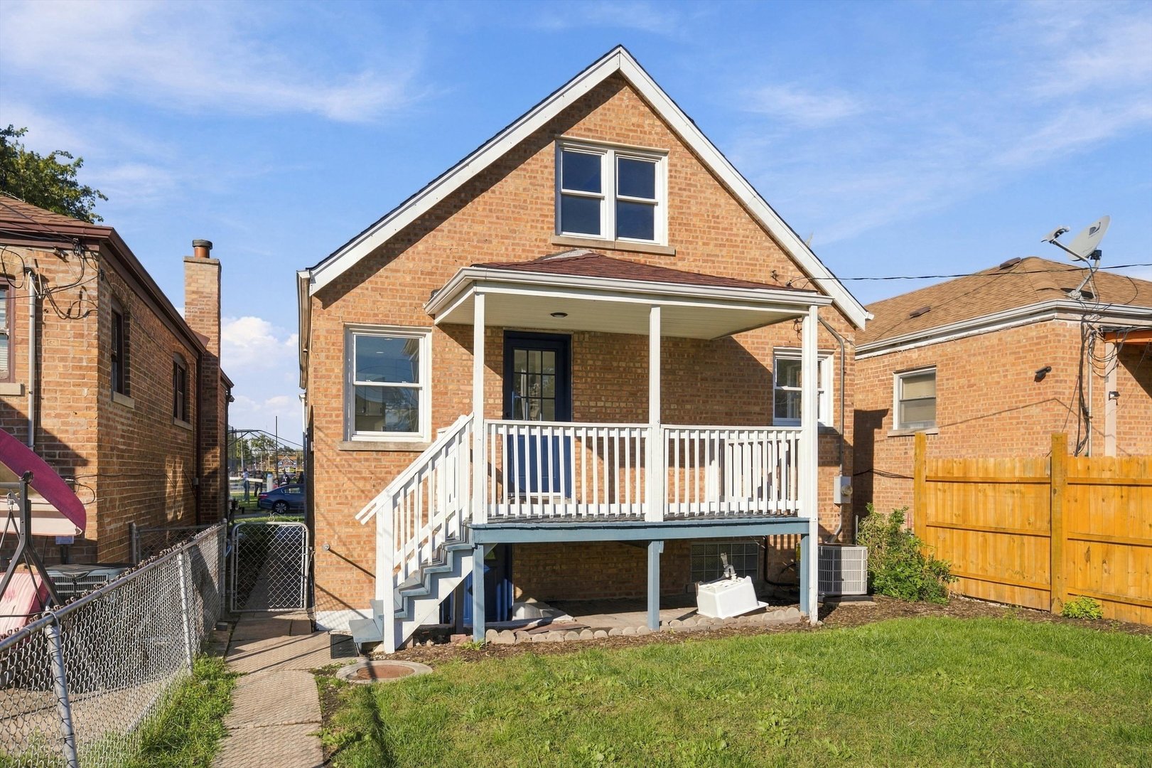 main property photo 23