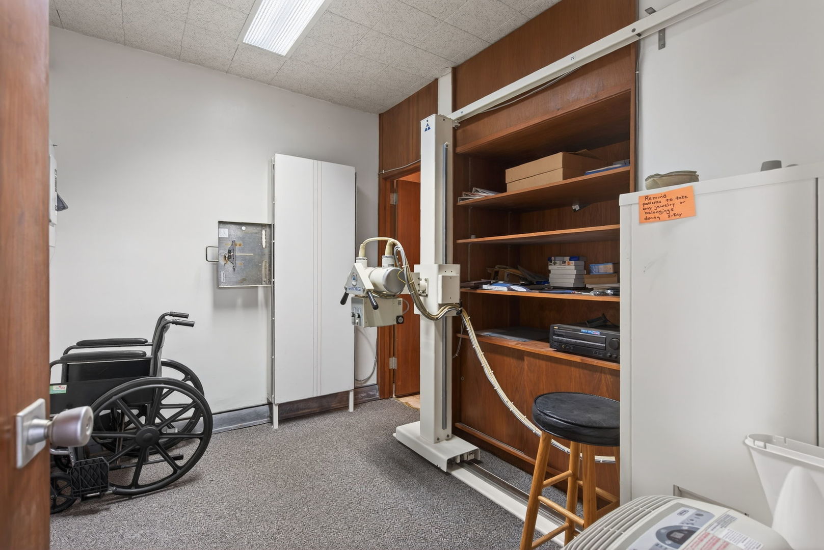 main property photo 22