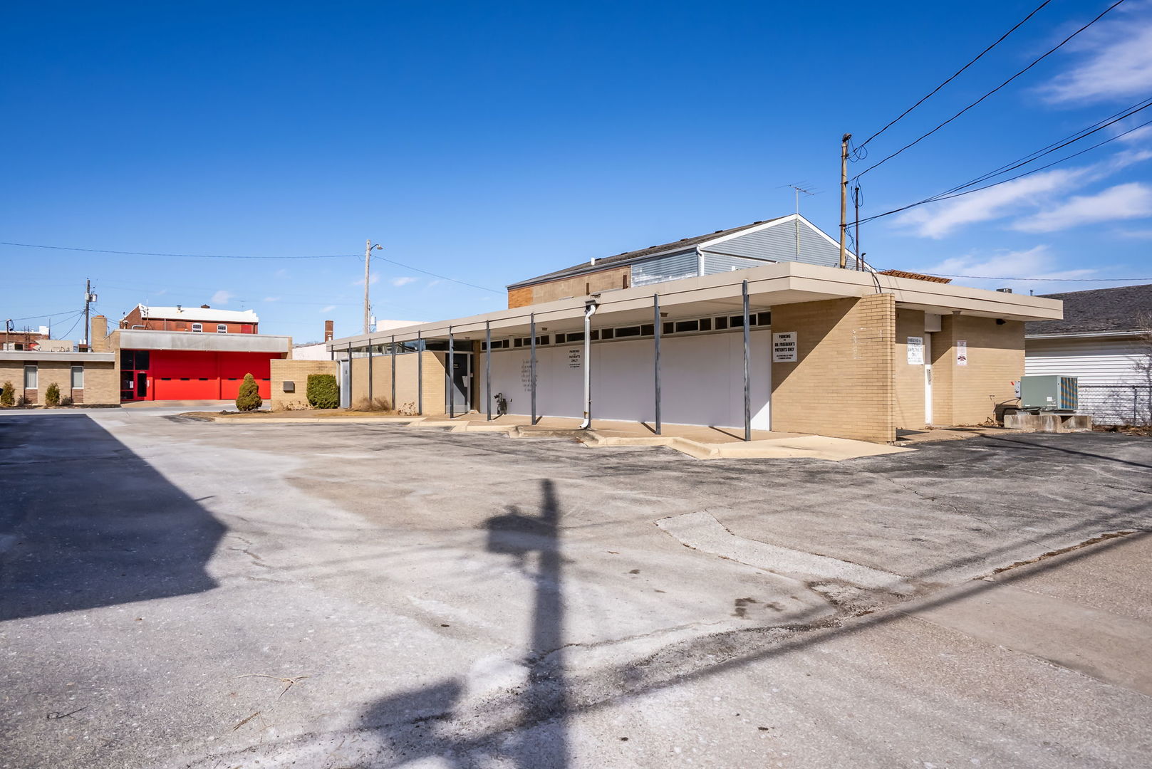 main property photo 27
