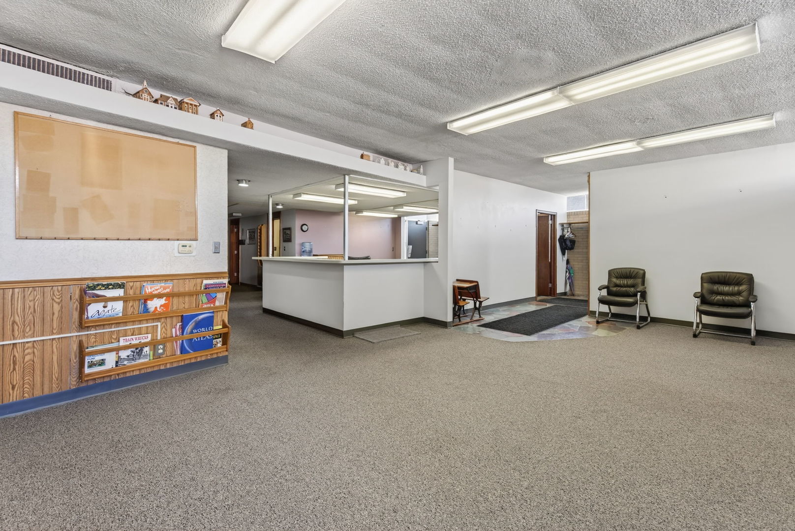 main property photo 7