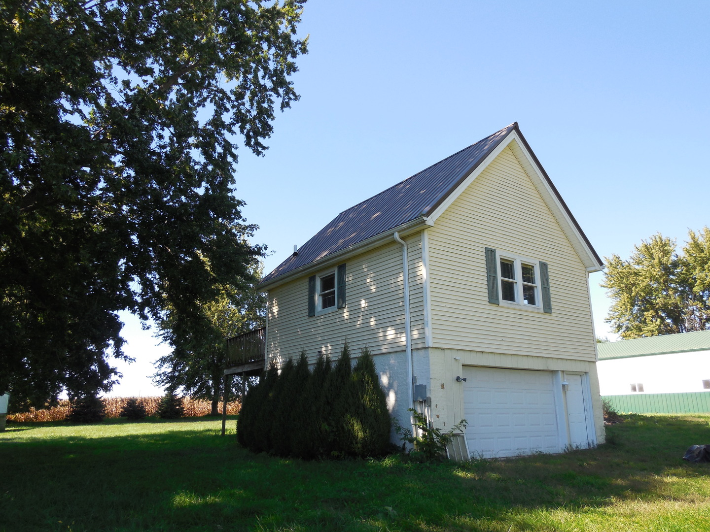 main property photo 53