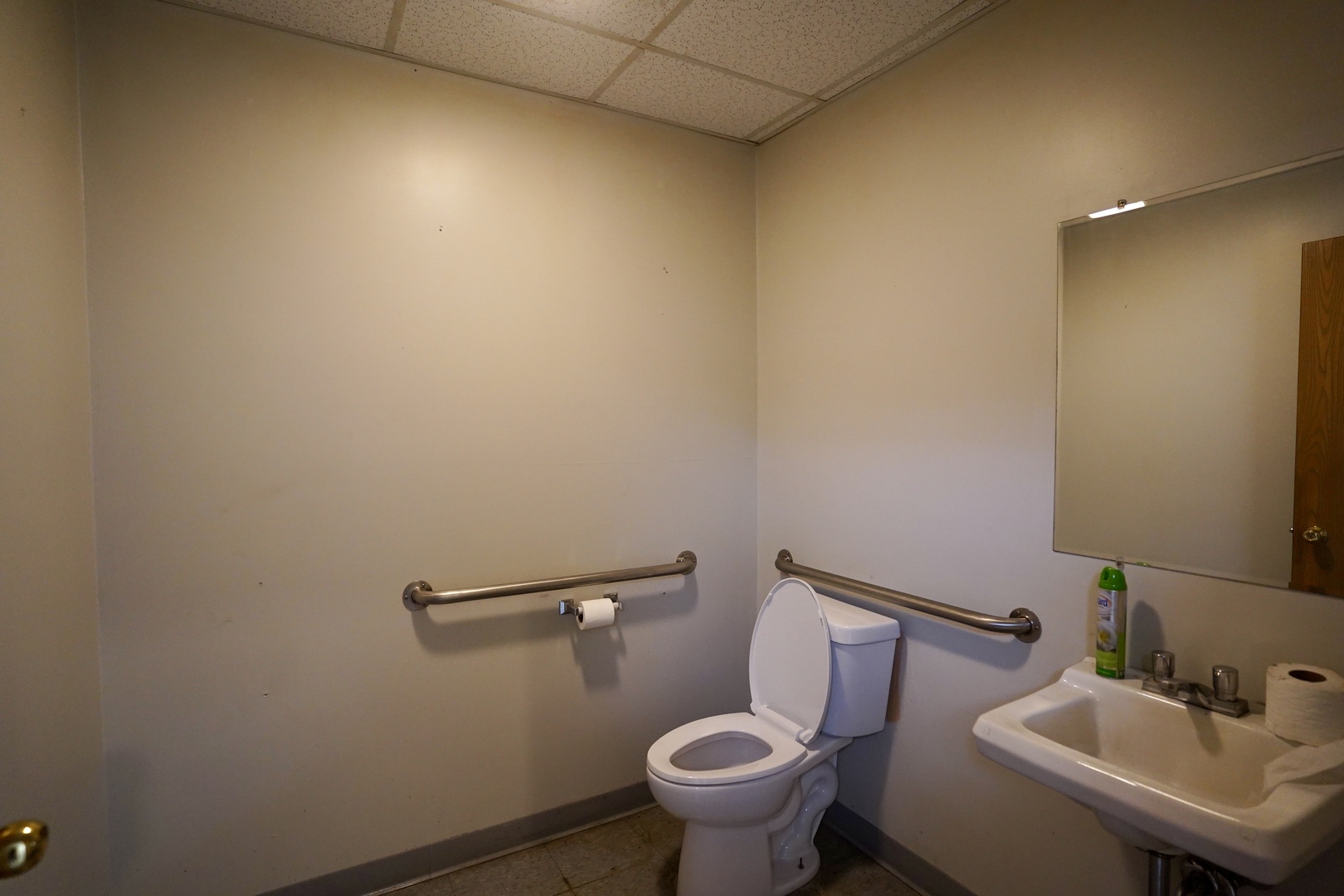 main property photo 22