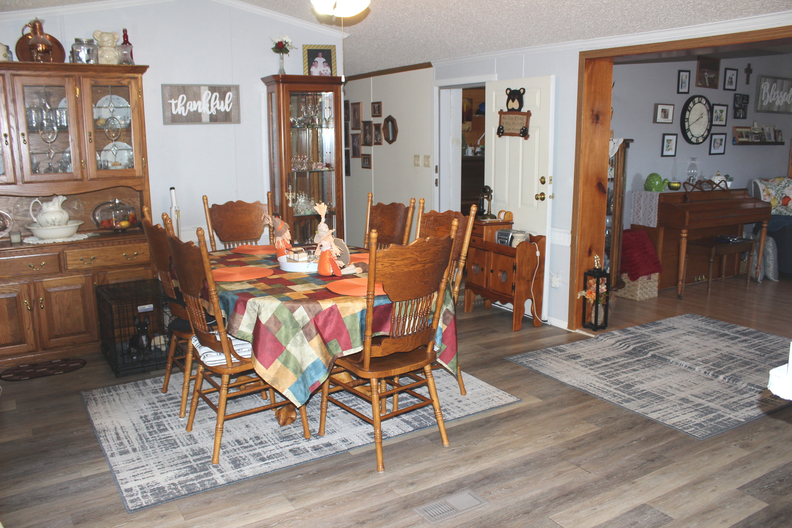 main property photo 17