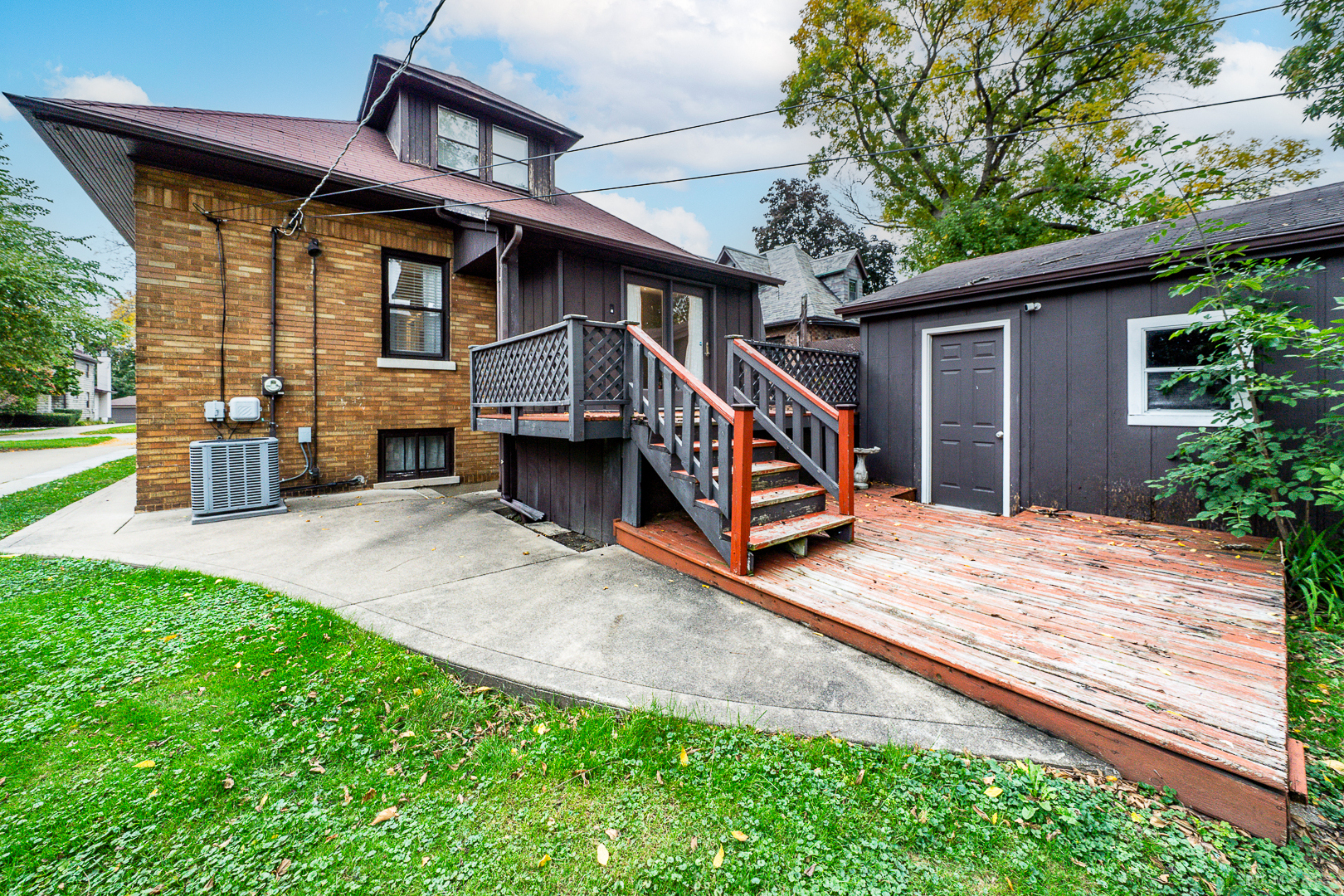 main property photo 22