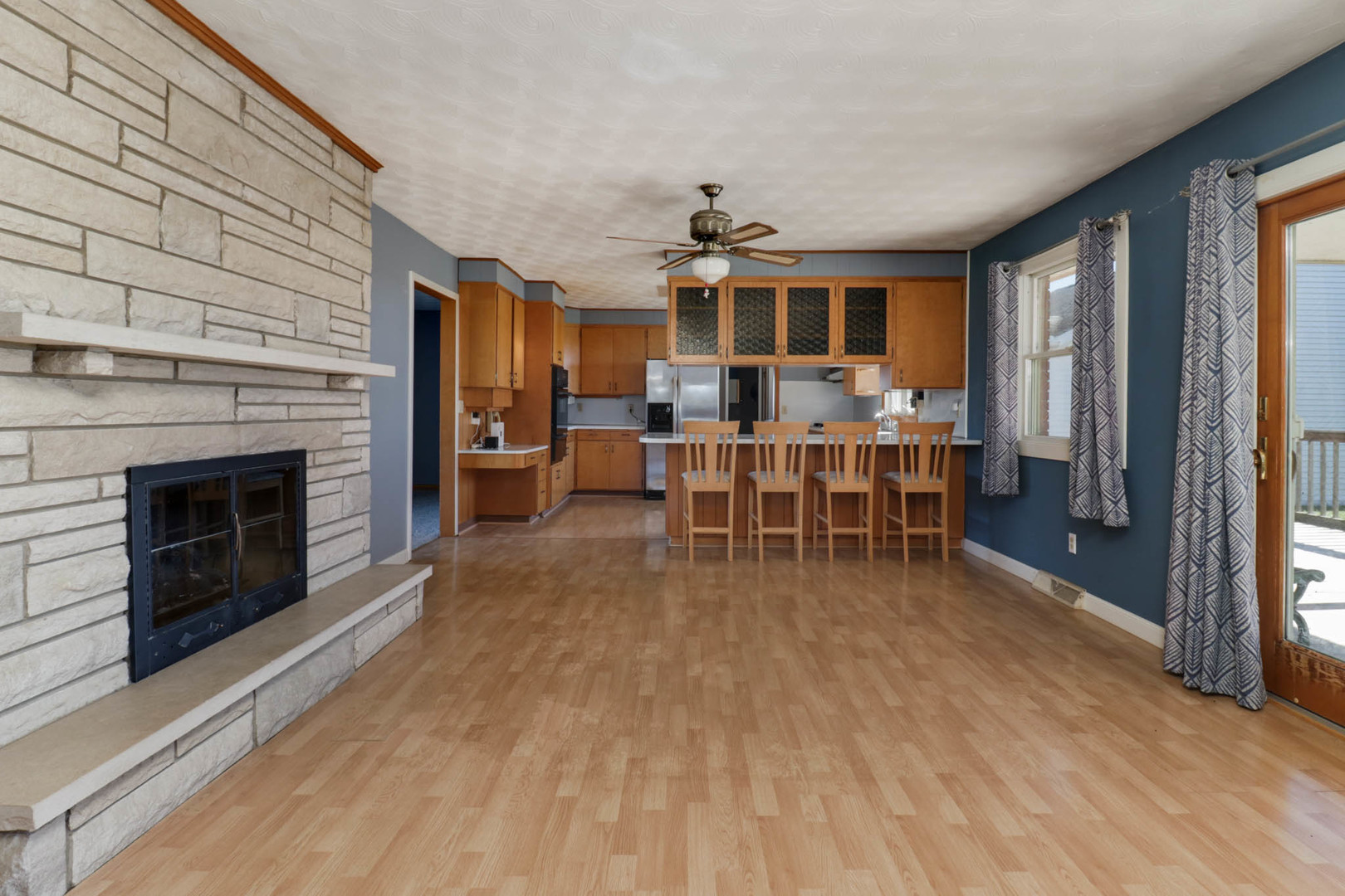 main property photo 15