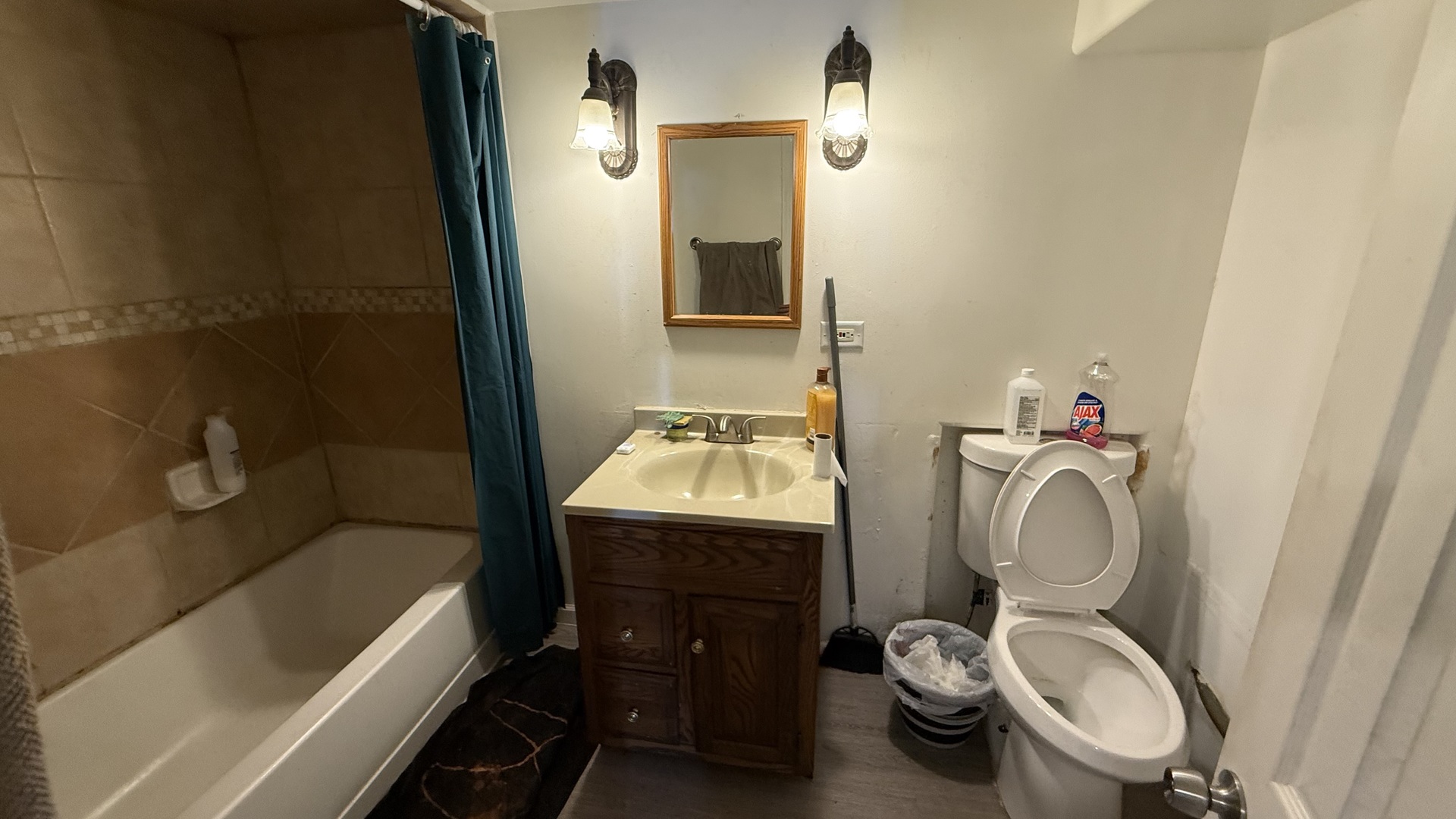main property photo 20