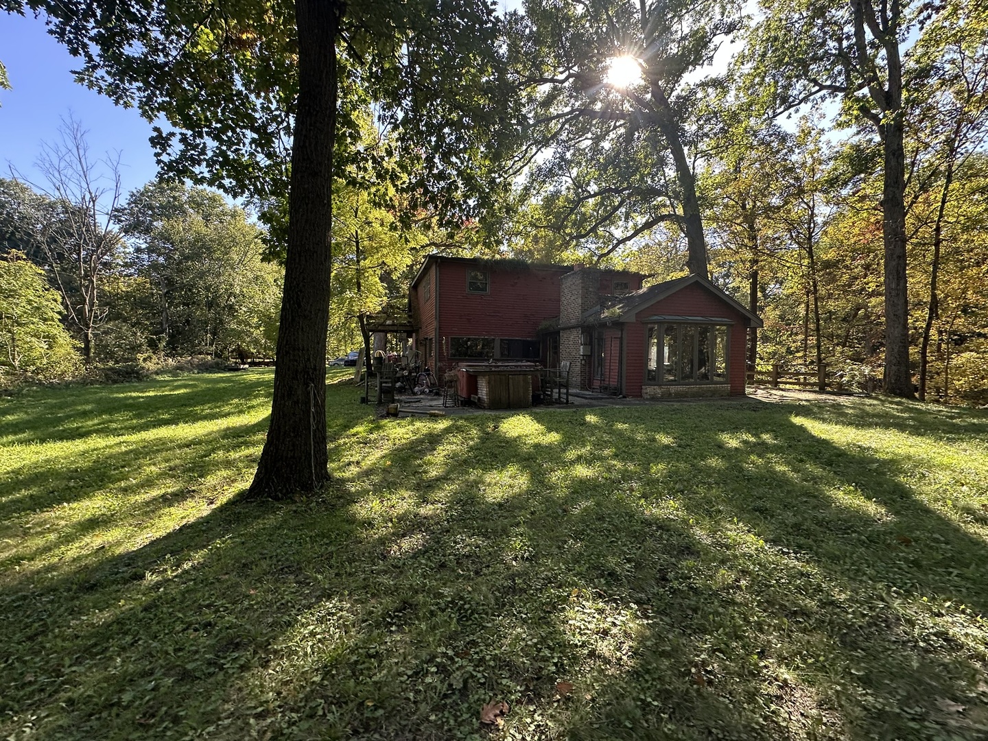 main property photo 9