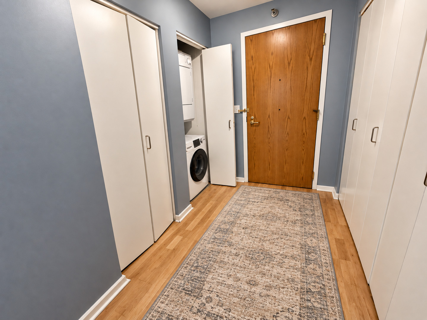 property viewer photo 3