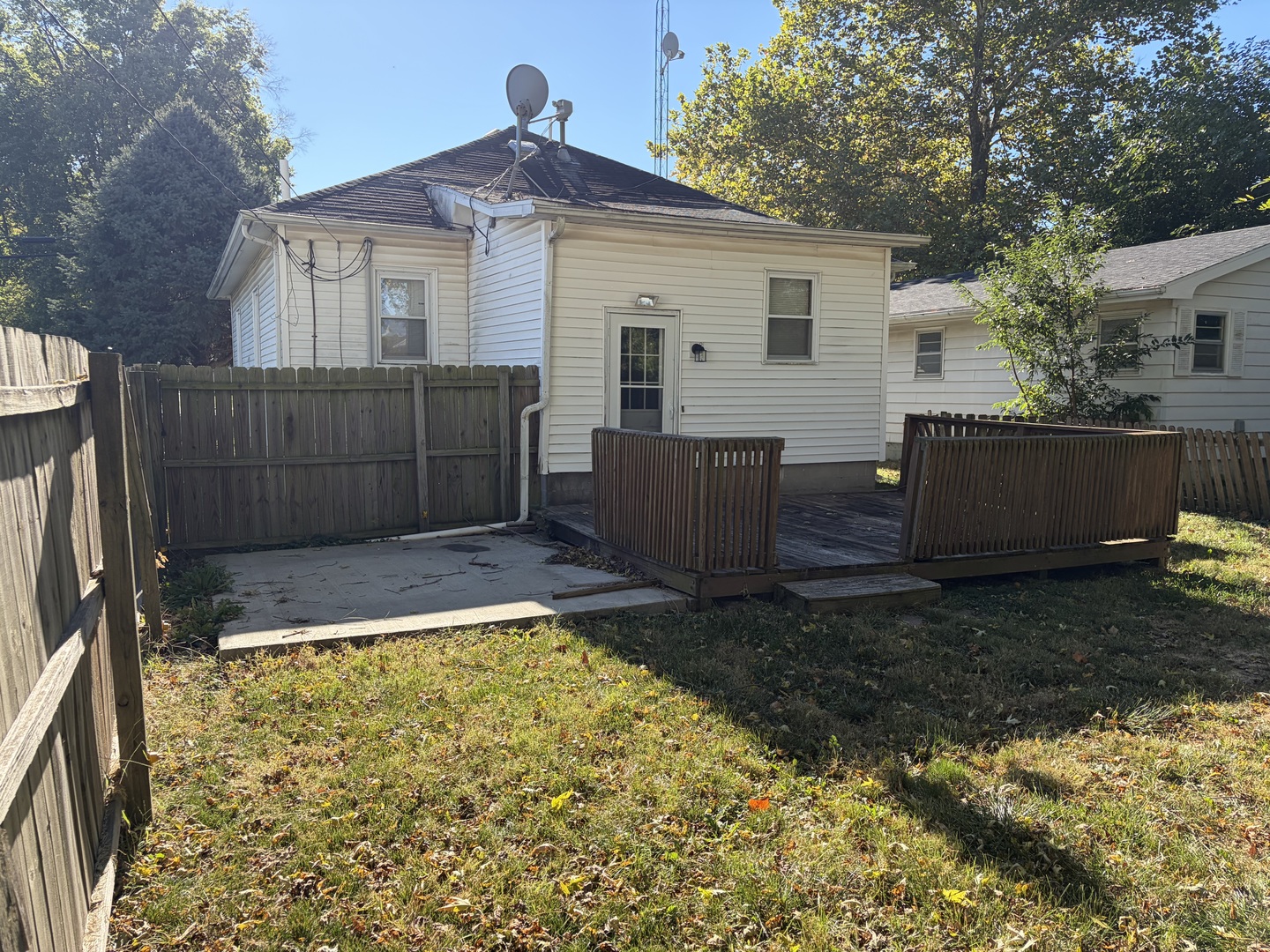 main property photo 5