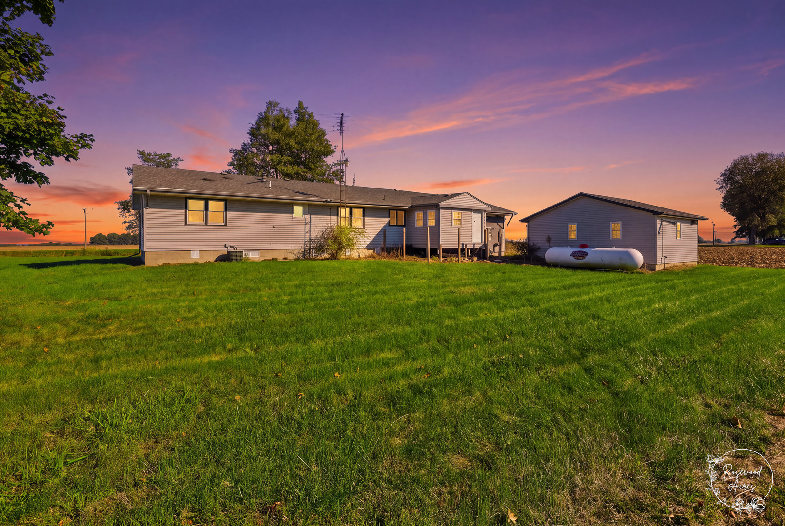 main property photo 21