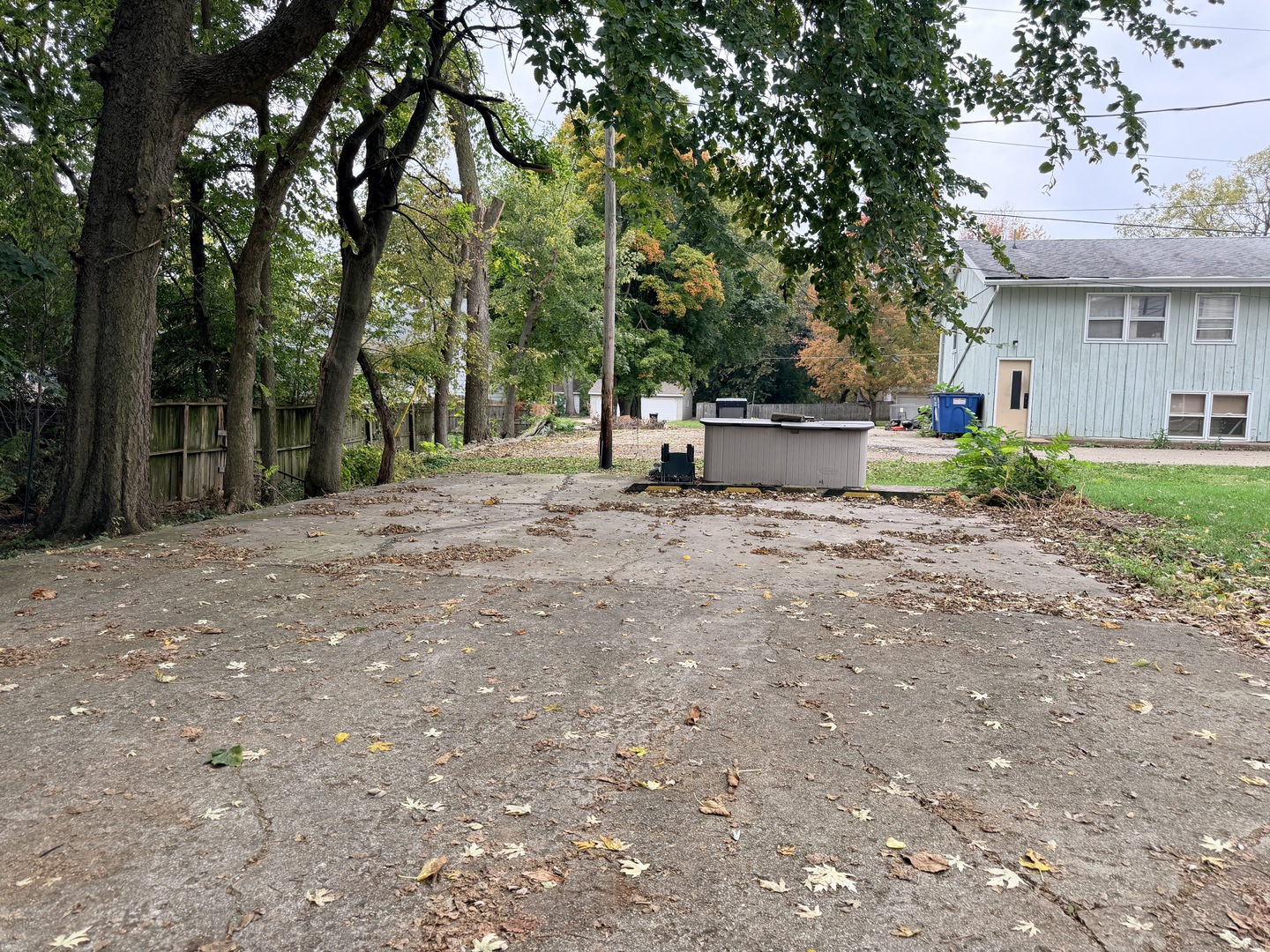 main property photo 43