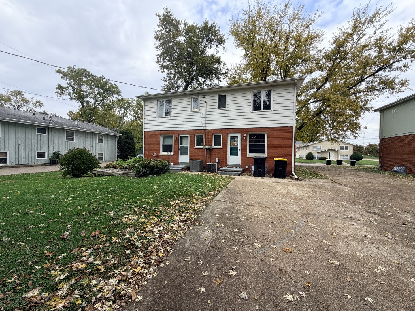 main property photo 45