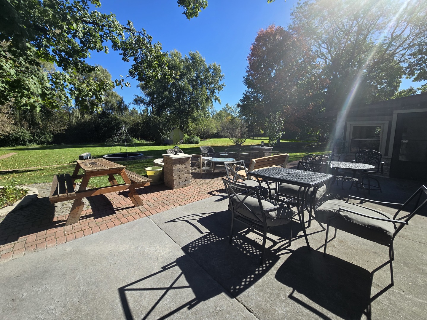 main property photo 46