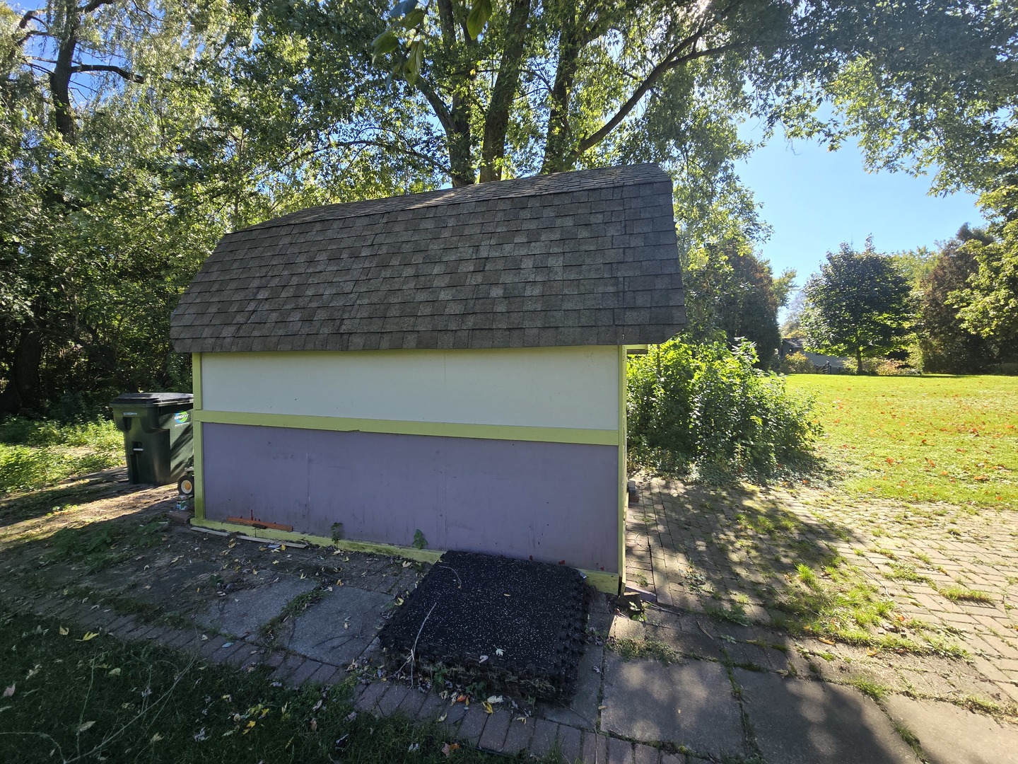 main property photo 51