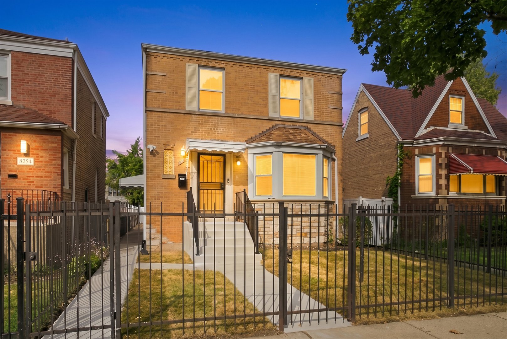 main property photo 28