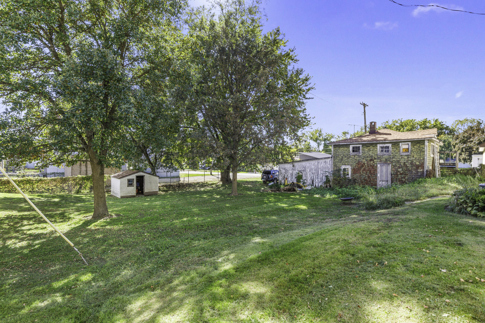main property photo 41
