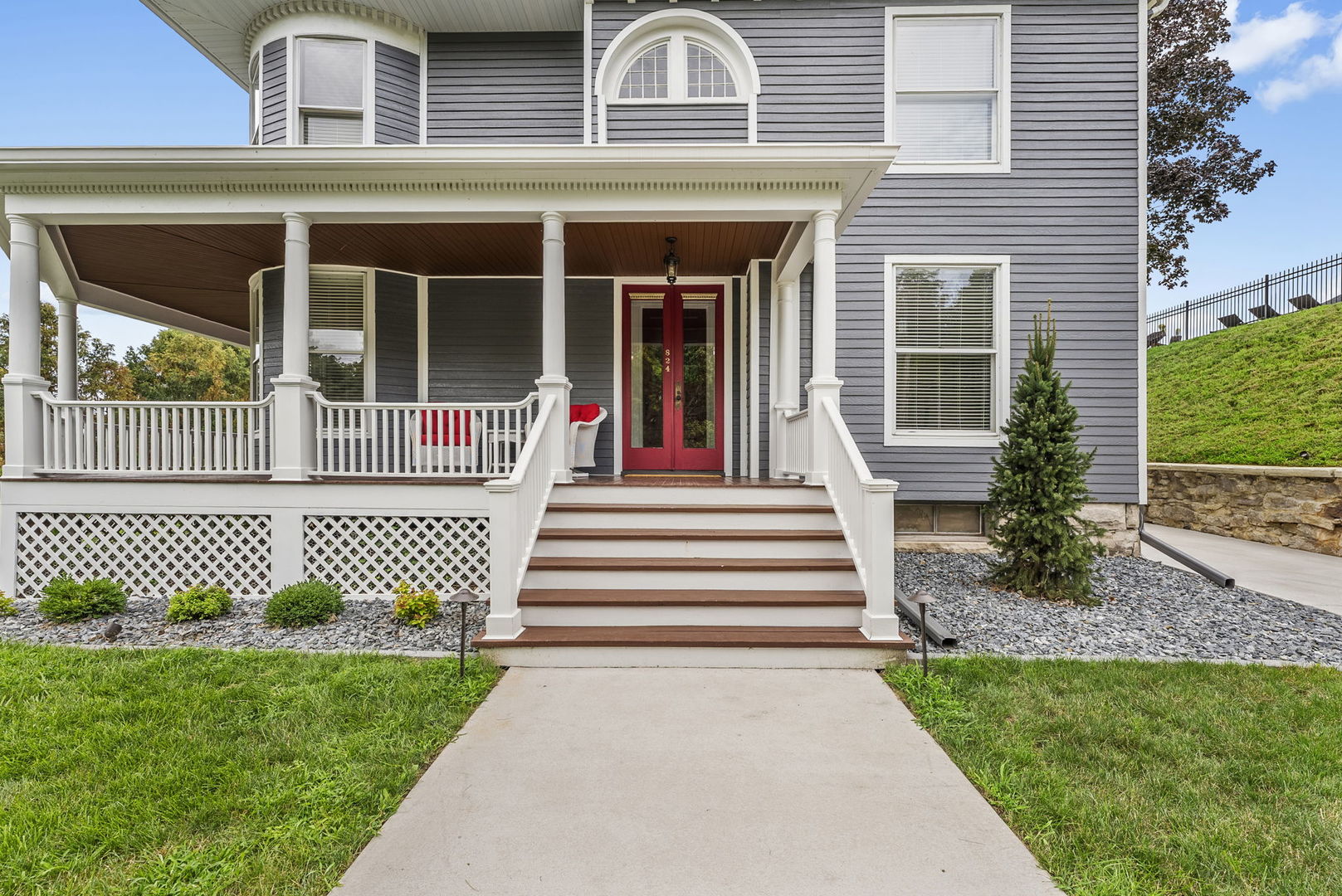 main property photo 5